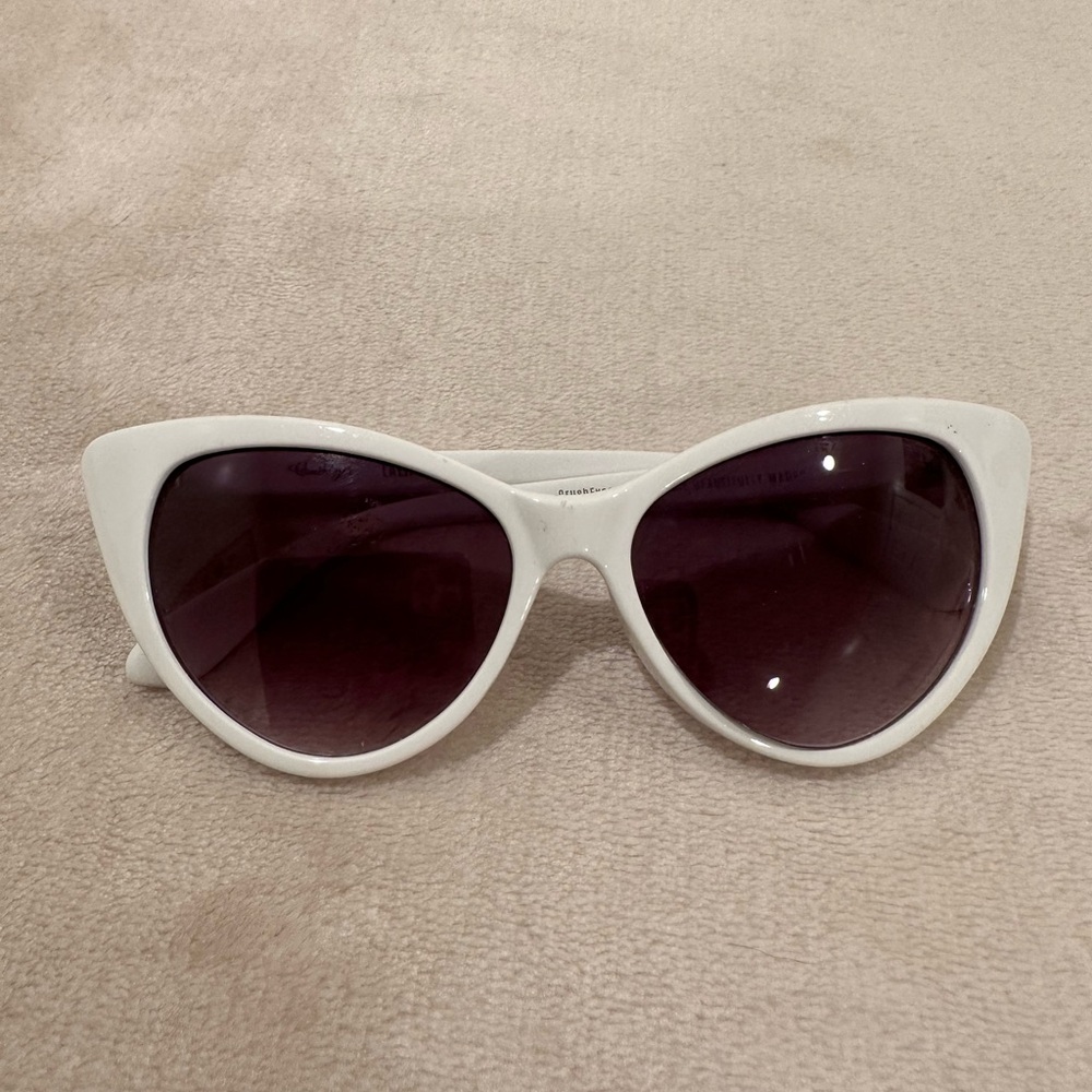 White Cat-Eye Sunglasses